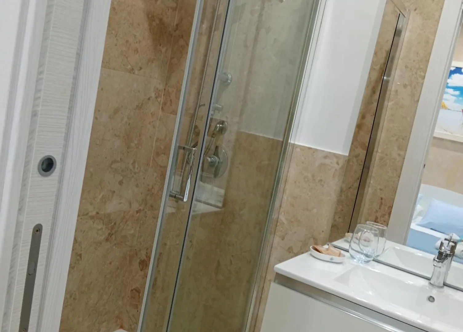 Suite Roma Cefalù 0*,